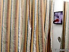 Black Ashley Aleigh Discoovers Gloryhole