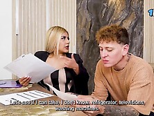 Abogada colombiana de enormes tetas se folla a su desesperado cliente - Naty Delgado