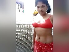 Today Exclusive- Sexy Mallu Girl Bathing 3