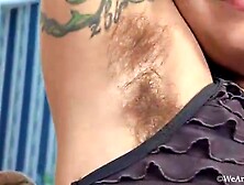 Hairy woman Isabel shows her ability to sell - WeAreHairy