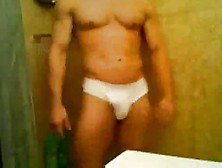 Azeri Sexy Muscle Shower