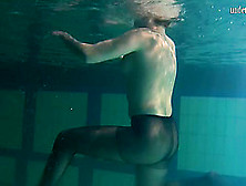 Hot Underwater Striptease Session Featuring Sexy Bint Bulava