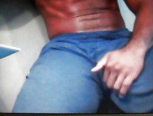 Black Muscle Guy In Trackies Rubbing Huge Bulge On Cam