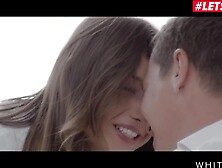 Large Booty Dutch honey gets banged