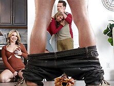 Две красавицы на два больших члена