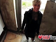 Kevin Dicks Milf Vicky And Cums On Face