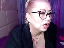 A Cool Busty Vulgar Mature Bitch In Glasses With A Ponytail On Her Head...