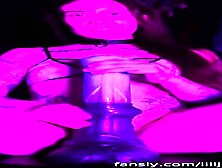 Buceta Funda Pegando A Cavalo