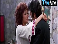 Maha Al Saleh Sexy Scene In Hasnaa Wa Arbaa Oyoun