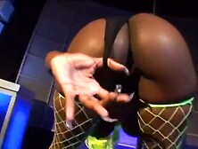 Wesley vs Kelly (round 1) ft.  Wesley Pipes & Kelly Star: Big Tits,  Big Ass & Blowjob Porn