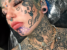 Amber Luke Gets a Stunning Chin Tattoo - AltErotic