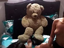 I DO DELICIOUS SCISSORS WITH MY GIRLFRIEND AND SHE WETS HER PUSSY