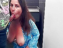 Stepmom Was Fucked In The Toilet Of The Shopping Center 6 Min