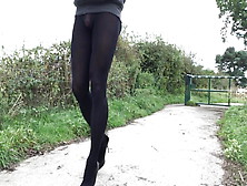 Outdoor Walk In Black Seamless Pantyhose.