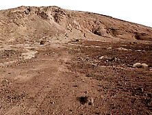 What would you guess that Maria can do on a lonely desert?