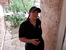 I bribed the dominos delivery beauty to suck my wang