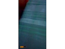 COLEGIALA GOLOSA MONTANDO LA VERGA DE SU HERMANASTRO DESPUES DEL COLEGIO!