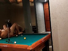 Jugando Unas Partidas En El Pool Y Mi Novia Me Da Una Mamada Terrible Por Perder Contra Su Papito 44 Min