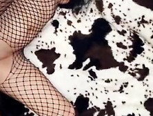 Секс с женой в чулках в сетку