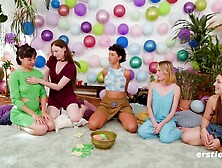 Amateur Teen Lesbians Kissing (18+)