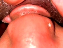 SUCKING MY GF BIG CLIT UNTIL SHE CUM IN MY MOUTH !!