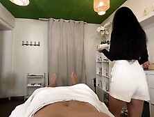 Masseuse With Large Melons Did A Cheerful Ending Massage And Drank Cum