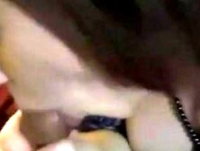 Deutsche Rothaarige gibt einen erstaunlichen Blowjob