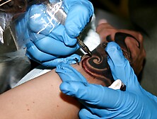 Wrist Tattoo Session with Busty Blonde Alira Astro - AltErotic