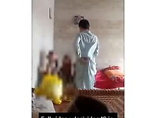 Indian Babe Exposes Her Sexual Side in Sensuous Erotic Dance