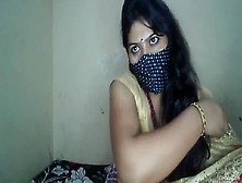 Sexy Bhabhi Enjoy With Dildo