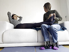 Colombian cutie Scarlettandc indulges in foot worship and femdom fun