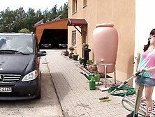 Stepdad shows stepdaughter how to wash the car and cunt