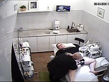 Woman Getting A Wax On Ip Cam