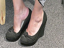 Amateur Chick With Sensitive Feet Feels Very Comfortable Wearing Black Shoes With Pupms