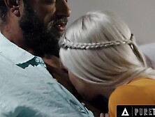 Cheating Husband Would Rather Banged His Wifey's Lookalike