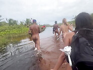 Fui fazer uma Putaria com minhas amigas no p&acirc ntano da Bahia