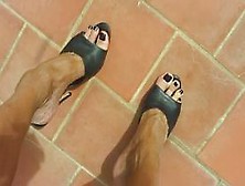 Shynthiah Heels Black Nails