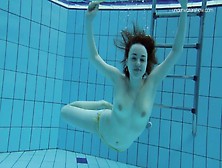 Giant Boobs Shaved Babe Lada Poleshuk Underwater