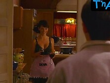 Jennifer Love Hewitt Sexy Scene  In Ghost Whisperer