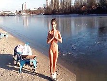 Perfectly Shaped Girl Gets Naked Outdoors By The River