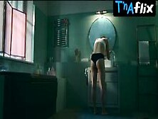 Maria Wawreniuk Underwear Scene In Open Your Eyes