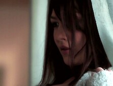 Pretty Dollface Shares Her Intimate Masturbation Scene