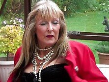 Pensioner Call GILF Bev strips in her conservatory