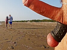 Anal Fingering For A Whore: Public Beach Chick Analized And Hand-Job