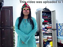 Sexy stepfather takes advantage of his stepdaughter's trust by asking her for filthy things