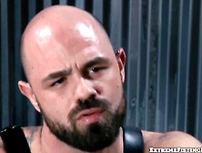 Fist-Her Up! Hardcore Fisting Action With Dakota Wolf And Rouge Status