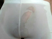 Pissing White Leggings.