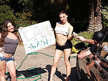 Lucky Customer Gets A Free Extra Service On Carwash