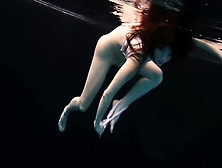 Underwater Show - bouncy tits trailer