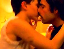 Natalie Portman - Hotel Chevalier (2007)